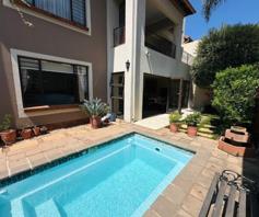 Townhouse for sale in Glenvista