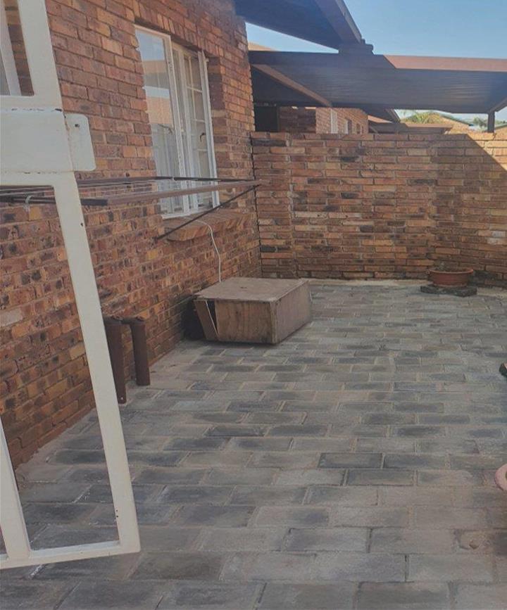 Listing number: P24-116990822, Image number: 1