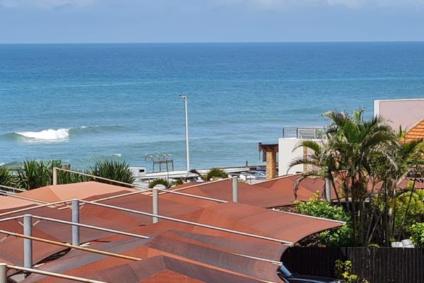 A beautifully located 2-bedroom, 2-bathroom apartment in a secure complex on the Bluff&#39;s sought-after Foreshore Drive, just steps ...