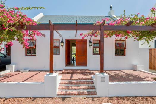 3 Bedroom House to rent in Croydon Olive Estate