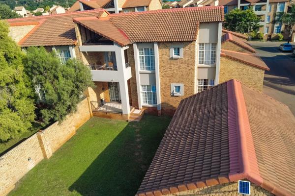 Discover the perfect blend of comfort and convenience with this delightful ground floor townhouse.

Comprises of 3 bedrooms with ...