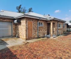 Townhouse for sale in Potchefstroom South