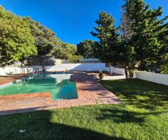 House for sale in Hout Bay Central