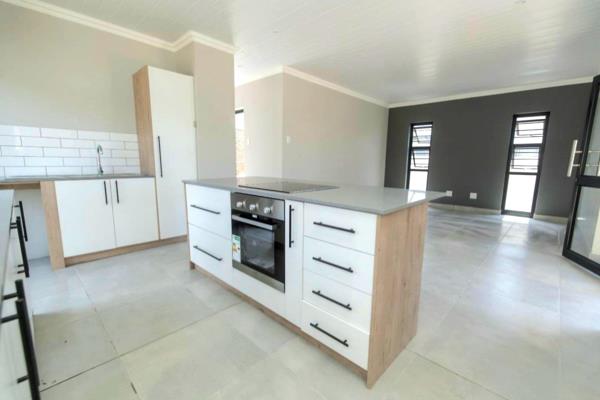 Newly built by a new developer,  is this magnificent and modern 3 Bedroom house which ...