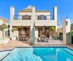 Apartment / Flat for sale in Lonehill