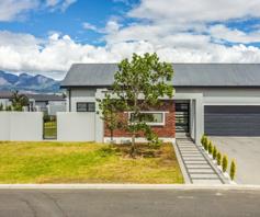 House for sale in Paarl South