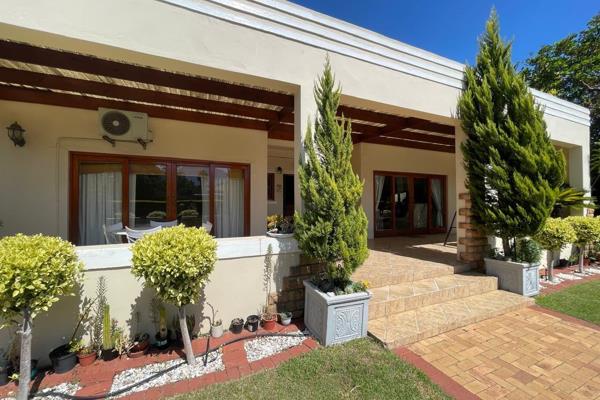 Dual Mandate 

This exceptional family home is located in Paglande, Worcester, Western Cape.

This home features a welcoming entrance ...