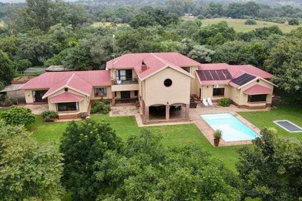 An Elegant piece of your own paradise at the foothills of the Magaliesberg mountains.
Submerge yourself in the peaceful and rugged natural beauty this property has to offer.

The truly beautiful main house was designed by the owners with peace and comfort in mind which simply ...