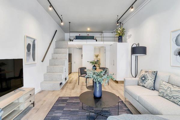 Uncover the epitome of urban chic with this stylish studio apartment located in the ...