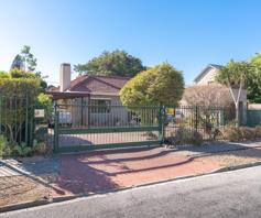 House for sale in Pinelands