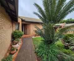 Townhouse for sale in Eldoraigne