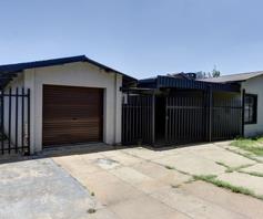 House for sale in Vanderbijlpark CW 5