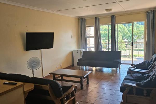 Two bedroom, one bathroom for  rent. 
The apartment has a full bathroom which is a ...