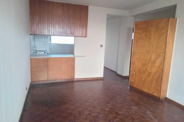 11th Floor, Spacious 2 Bedroom (BIC) apartment in security building in Bellville
Separate Lounge (wooden flooring), Kitchen (BIC) and ...