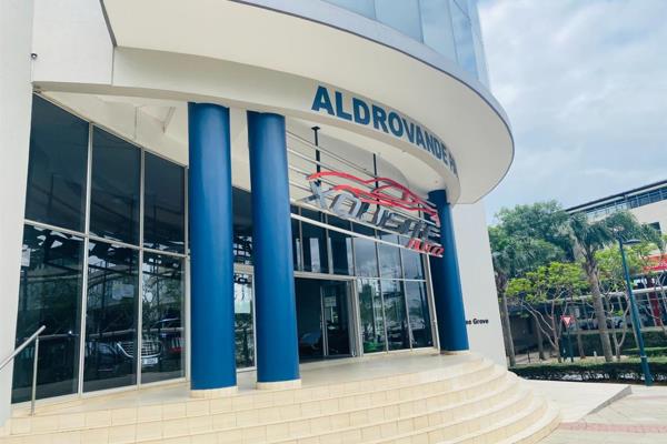 87m2 Breath taking office for sale in Umhlanga Ridge 

This modern, well-located office space is situated in the heart of Umhlanga ...