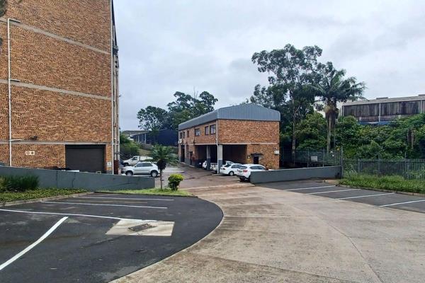 Kopp Commercial has some fantastic options available for businesses and investors in the Pinetown area! These mini-industrial units ...