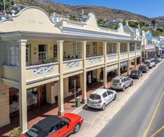 Apartment / Flat for sale in Simons Town Central