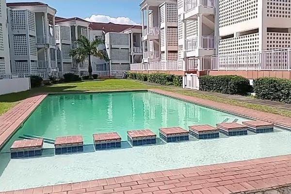 Discover the perfect coastal retreat with this spacious 3-bedroom, 2-bathroom unit available for rent in a secure and well-maintained ...