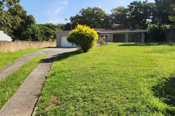 The contemporary open-plan layout of this home is tailored to suit the needs of a small family or retirees, offering unparalleled ...