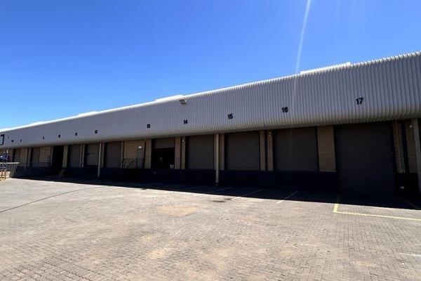 This unit, located in Jet Park&#39;s premier industrial park, offers 3,822m2 of space ...