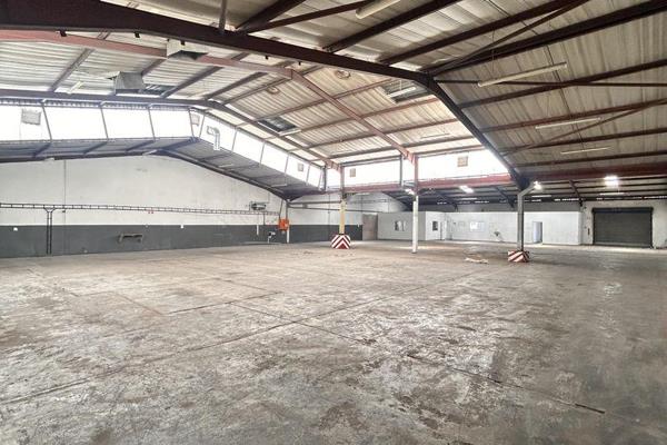 Discover the perfect industrial space for your business in a prime location. This ...