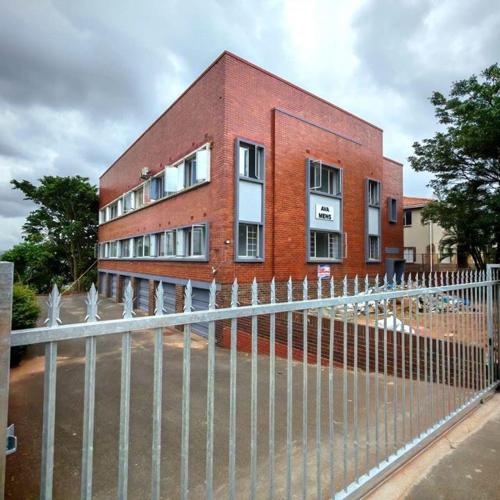 1.5 Bedroom Apartment / flat for sale in Bluff - P24-115682146