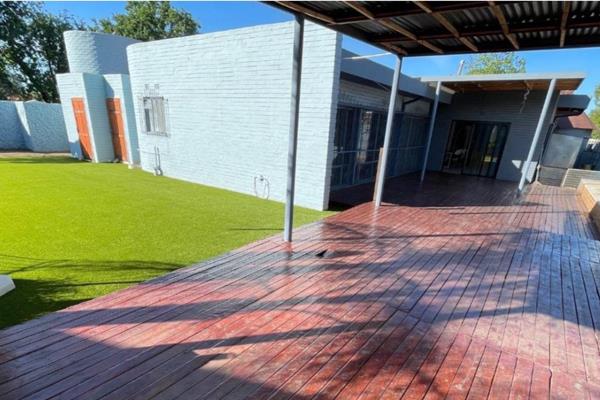 Discover a prime commercial opportunity in the heart of Vanderbijlpark SE 2. This versatile property is now available for sale ...