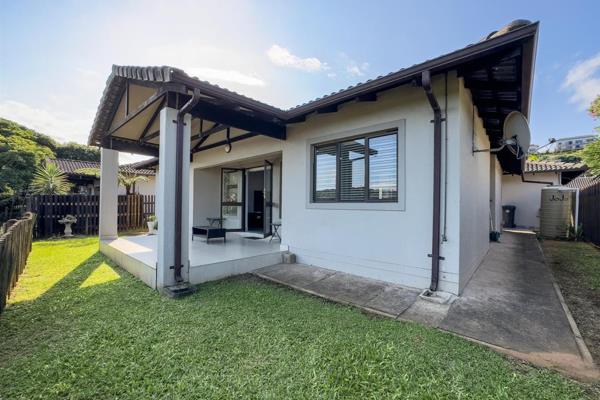 Chic Family Residence with Panoramic Outward Views 

SOLE MANDATE: This beautifully ...