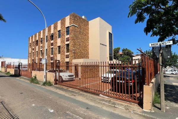 Ideally positioned in the heart of Berea, Durban, this well-maintained three-storey commercial office block presents a lucrative ...