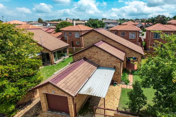 Three Bedroom Townhouse in Rooihuiskraal North
Bedrooms and Bathrooms
This townhouse features a practical layout with two bedrooms on ...