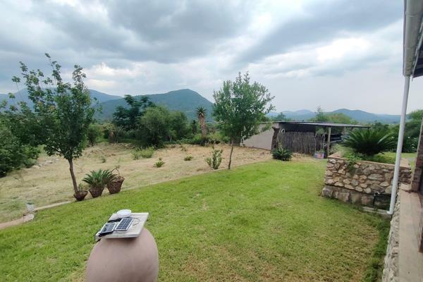 Ideally located 3,4-hectare smallholding up for grabs in Mokopane.

This expansive smallholding boasts a blend of natural beauty and ...