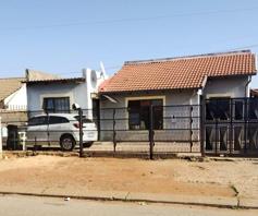 House for sale in Vosloorus