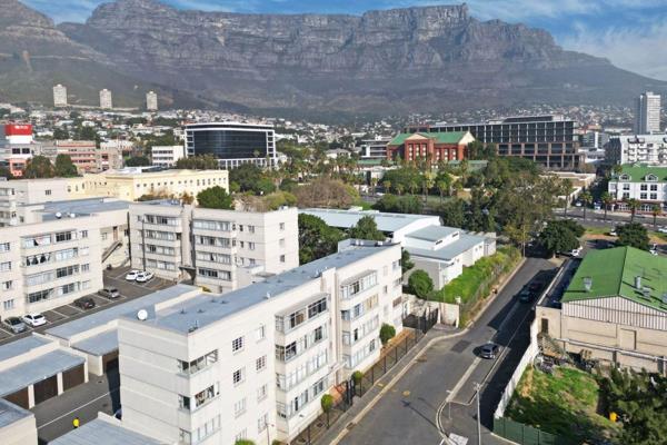 Nestled in the vibrant heart of Zonnebloem, this stylishly renovated 1-bedroom apartment offers the perfect blend of modern comfort ...