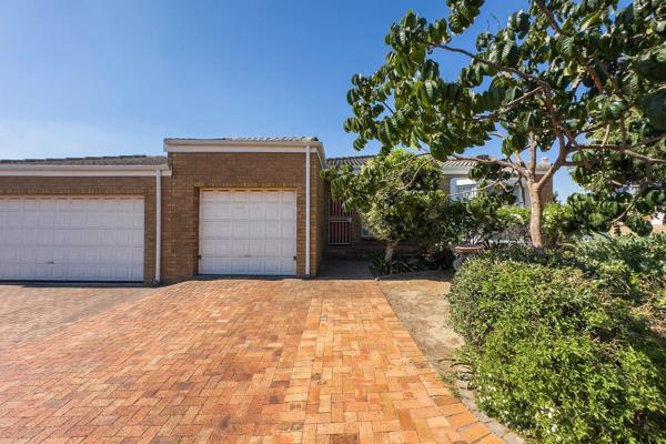 This charming, low-maintenance 2-bedroom home is situated in a sought-after, secure complex in the Durbanville area. The face-brick ...