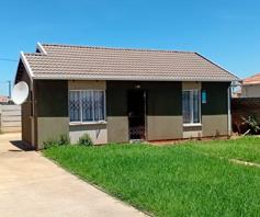 House for sale in Savanna City