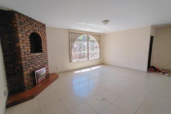 Well located modern ground floor apartment to let  walking distance to all amenities, Engen, Rooftop Boulevard, PMT School &amp; Mosque ...