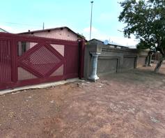 House for sale in Mabopane  Unit B