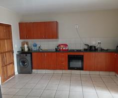 Apartment / Flat for sale in Honeypark