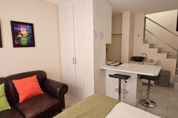 Sunny north facing studio apartment. Open plan with full kitchen. Stairs to bathroom with shower, build-in cupboards and storage ...