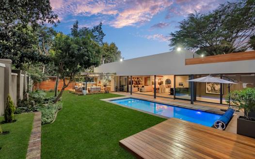 3 Bedroom House for sale in Atholl