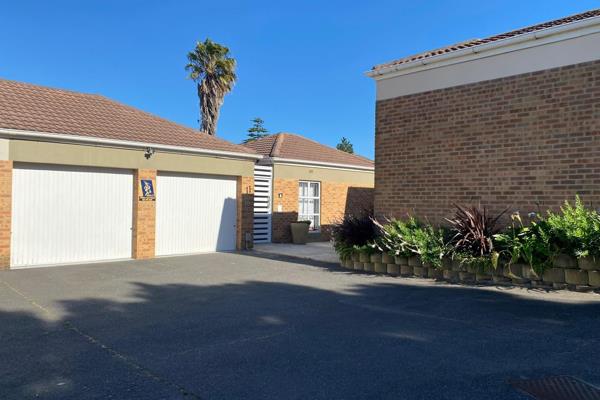 Picture Perfect 2 Bedroom Home

A beautifully, fully renovated, single level, low maintenance face brick, house with
aluminium doors ...