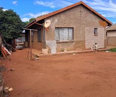 House for sale in Lebowakgomo Zone F