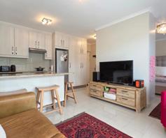 Apartment / Flat for sale in Rondebosch