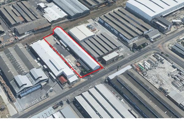 Rental: R123,000.00 per month (Excl. VAT &amp; Utilities)

 Warehouse Size: 2100m2

Key ...