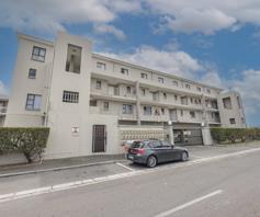 Apartment / Flat for sale in Klipkop