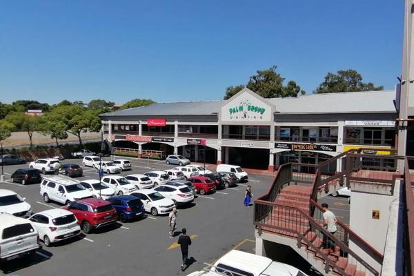 Prime 1st floor Retail TO LET in Palm Grove Centre, in trendy mixed-use restaurant &amp; ...