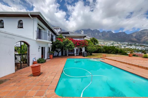 Brand new Law Sole &amp; exclusive mandate. 

Location ! Sensational uninterrupted views including Table mountain, the Twelve ...