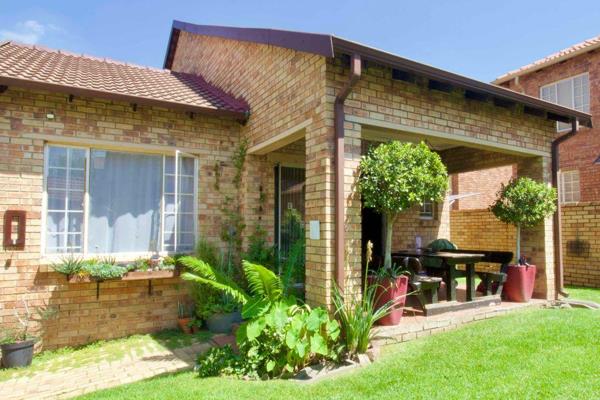 Spacious home with a stunning garden. 

SOLD SOLD SOLD

Set in a secure ...