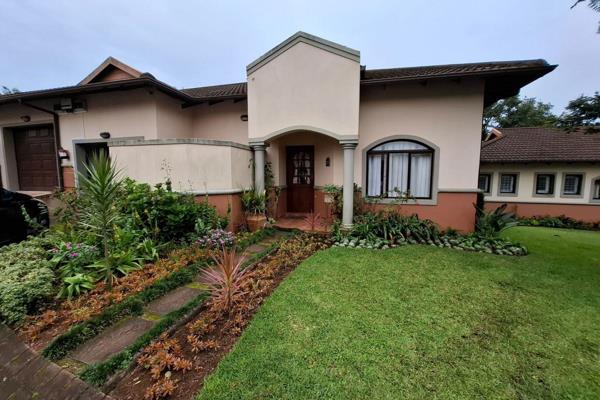 Available 1st May this 2 Bedroom Tuscan style Townhouse is well located just outside of Hillcrest and offers great security.

Well ...