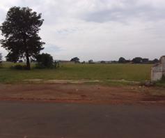 Vacant Land / Plot for sale in Mapleton